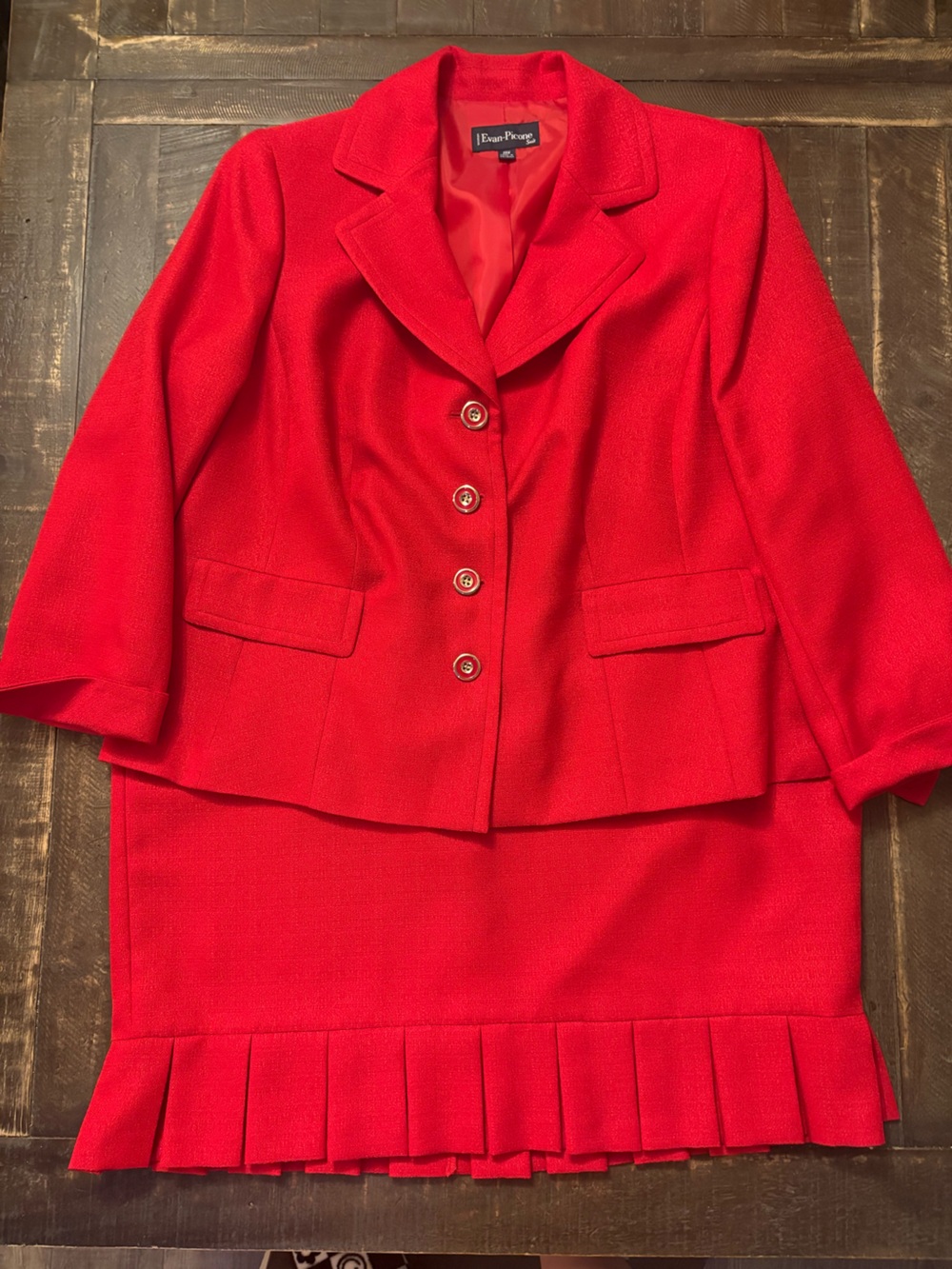 Vintage Evan-Picone Womenโs Red 2Pc Skirt Suit Set Ruffle Bottom Gold Buttons